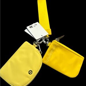 Lululemon Dual Pouch Wristlet in Maize Yellow Lemon Wash NWT $48